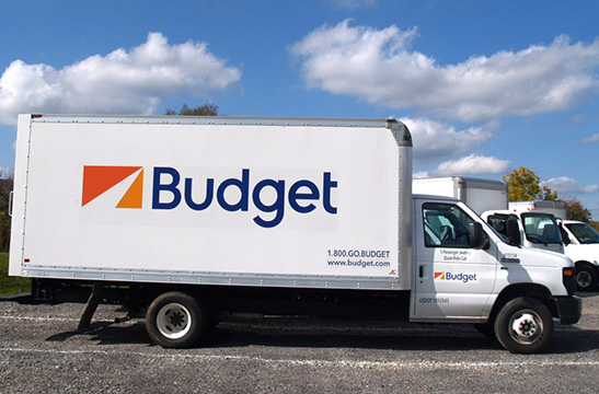 rent budget moving truck